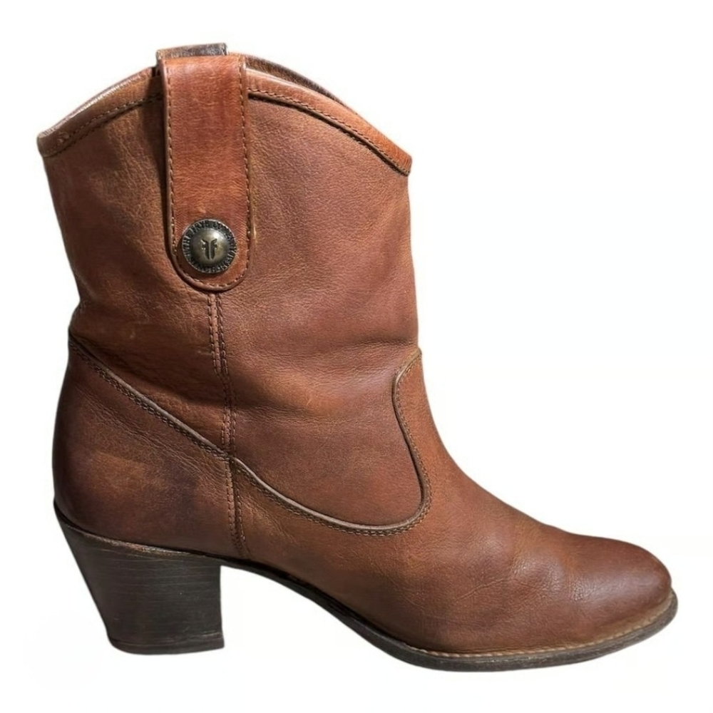 Frye Jackie Button Short Western Boots, Size: 9
